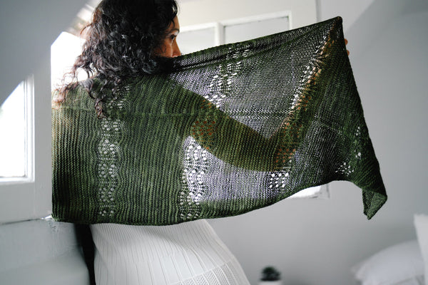 The Botanist shawl by Joji Locatelli