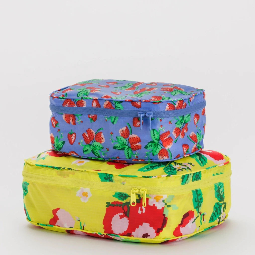 Baggu Packing Cube Set — Pixelated Strawberry