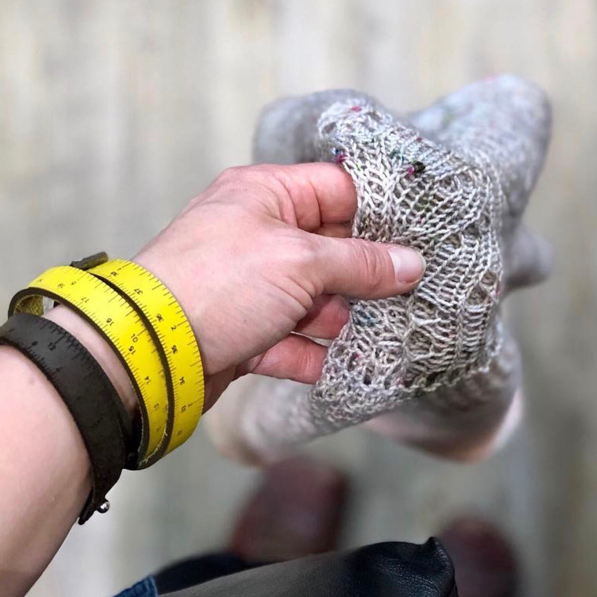 Wrist Ruler — La Bien Aimée Yellow / 17in